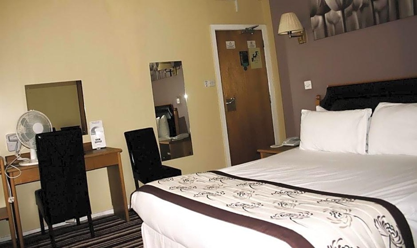 Bedroom 3, Cardiff Sandringham Hotel, Cardiff