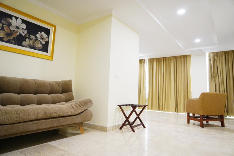 Others 4, REAL DE LA PENA HOTEL 2, Ezequiel Montes
