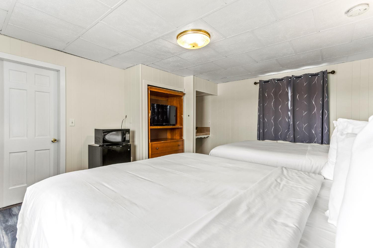 Bedroom 15