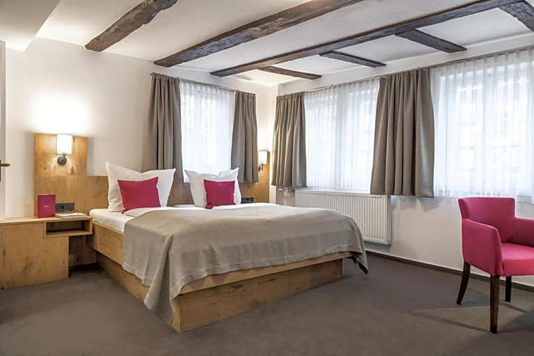 Bedroom 3, GreenLine Hotel & Restaurant Lamm, Neckar-Odenwald-Kreis