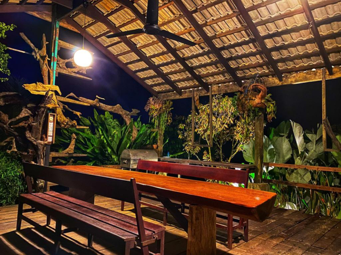 Food & Drinks, Borneo Keranji Farm, Bau