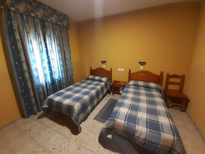 Bedroom 2, Hotel Nuevo Lorenzo, Salamanca