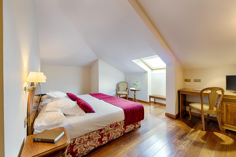 Bedroom 3, AZZ Convento Las Claras Hotel & Spa, Valladolid
