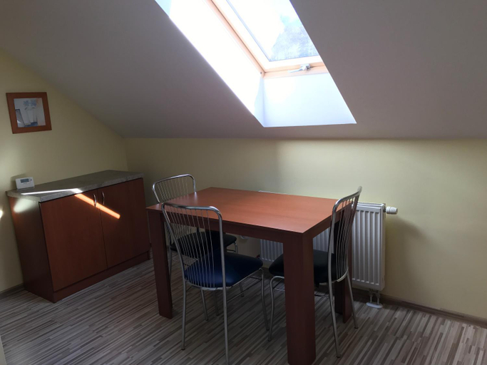 Others 4, Ubytovna Gemini, Nové Mesto nad Váhom
