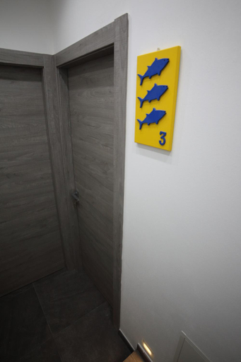 Others 21