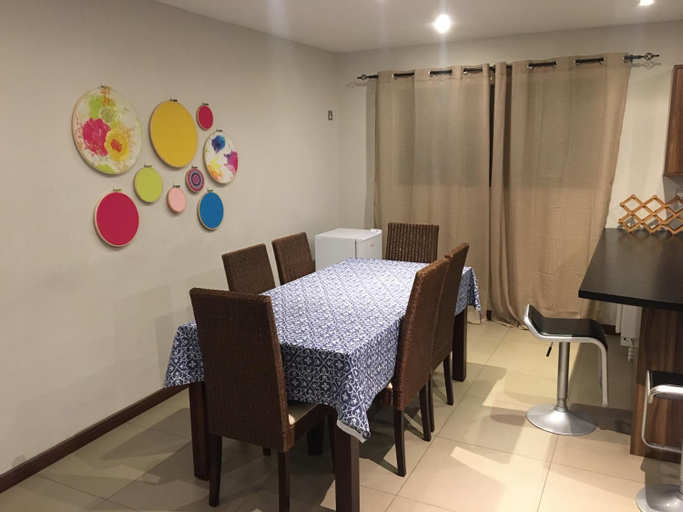 Others 4, Wolmar Beach Suite, Black River