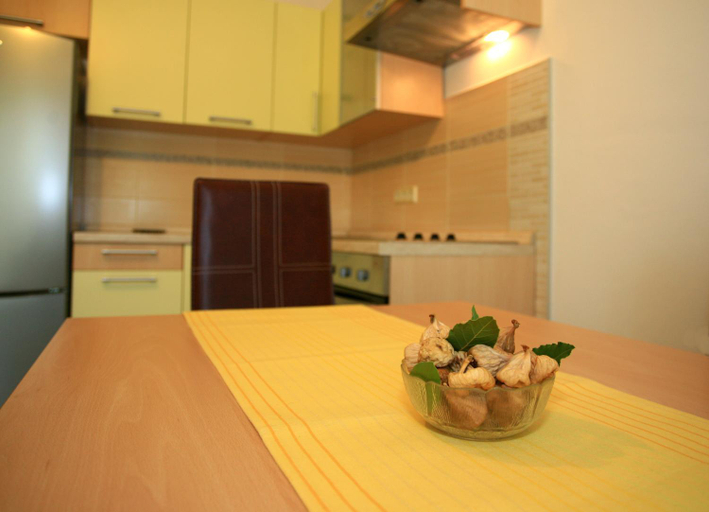 Facilities 4, Dunato, Krk