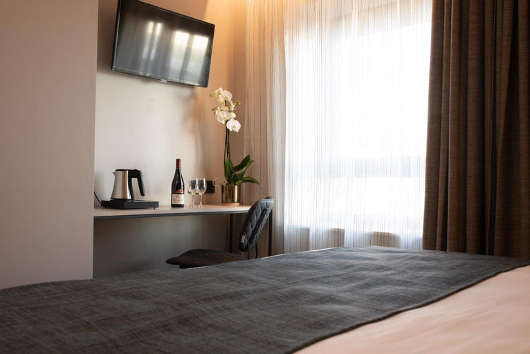 Bedroom 15