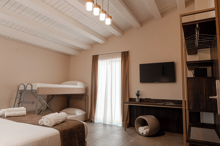 Bedroom 2, Manfredomus, Caltanissetta