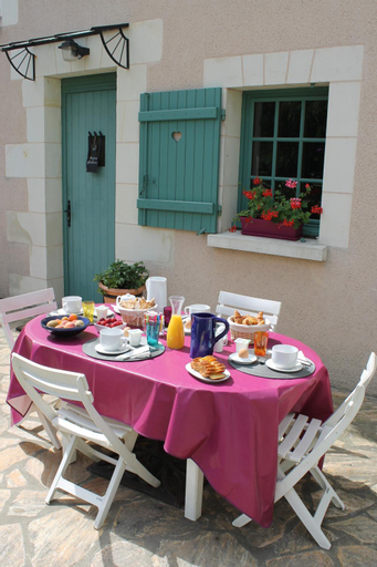 Dining Room 12