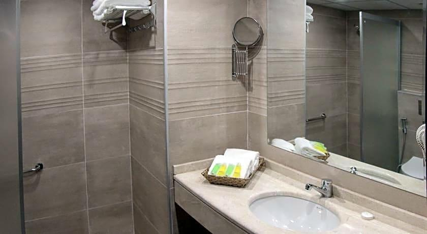 Bathroom 4, Post Boutique Hotel, Wadi Essier