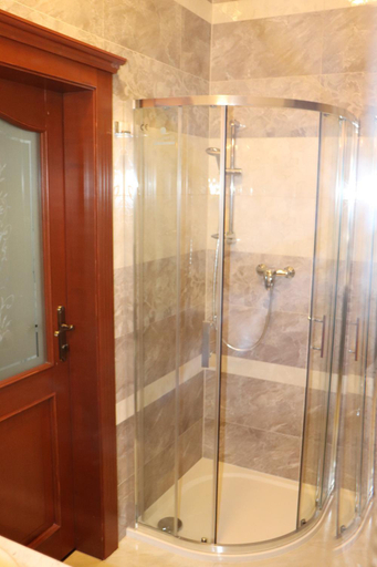 Others 3, Hotel Viliam Frano, Nitra