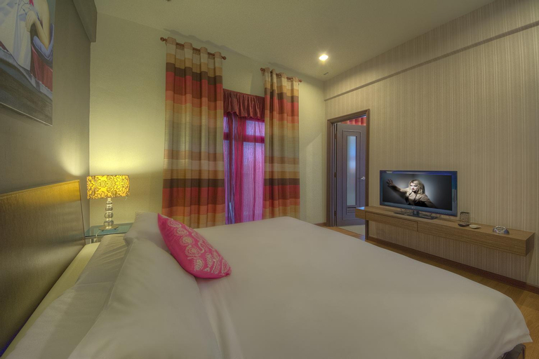 Bedroom 15