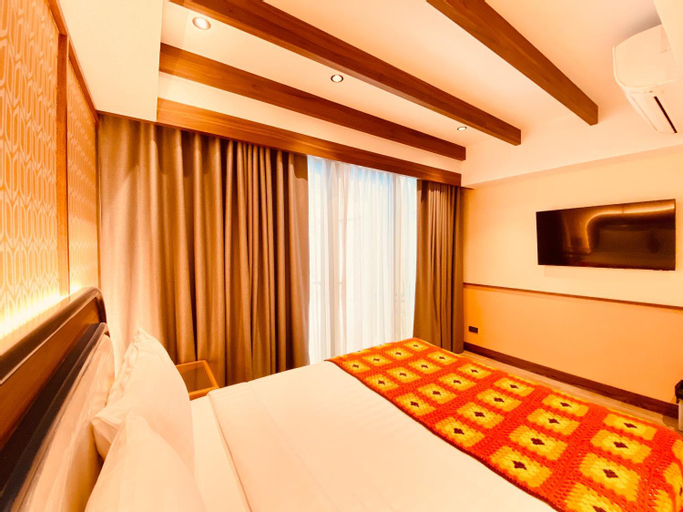 Bedroom 6