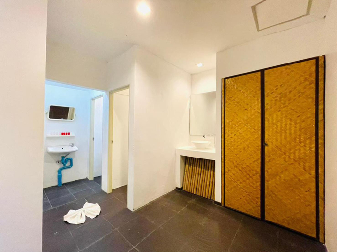 Bathroom 3, The Sea Resort Haad Rin, Ko Phangan