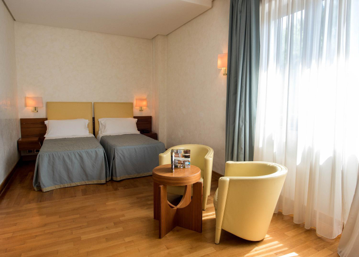 Bedroom 4, Solofra Palace, Avellino