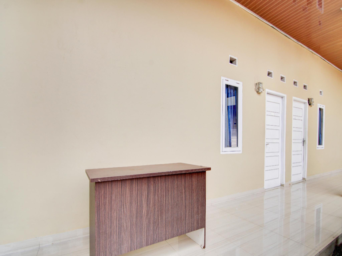 Public Area, OYO 93087 Wisma Apel Syariah, Pekanbaru