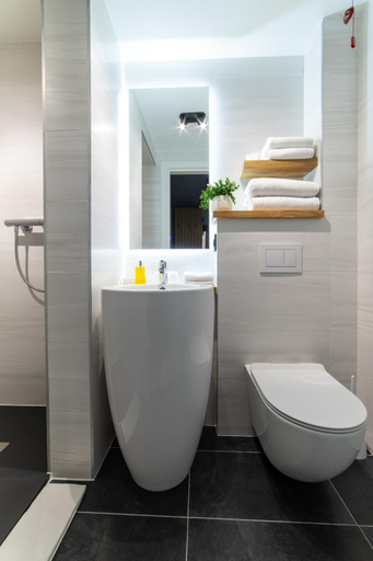 Bathroom 4, Campeador Inn, Cluj-napoca