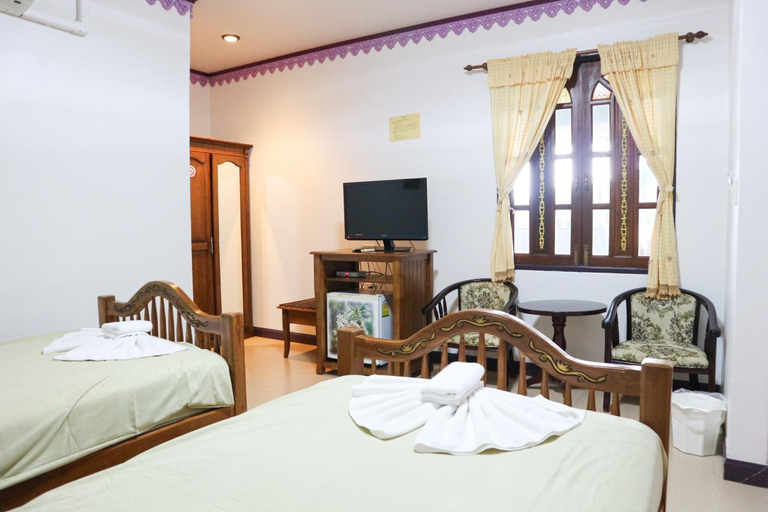Bedroom 8