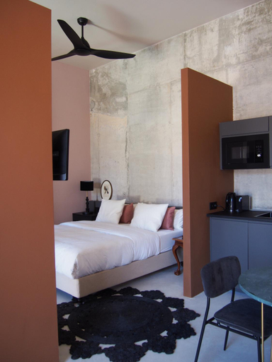 Bedroom 3, SUITES 9 MALAGA, three unique suites with private plunge pool, Málaga