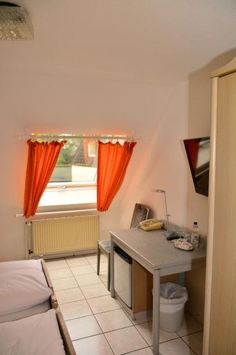 Bedroom 2, Hotel Wilhelmshv He, Essen