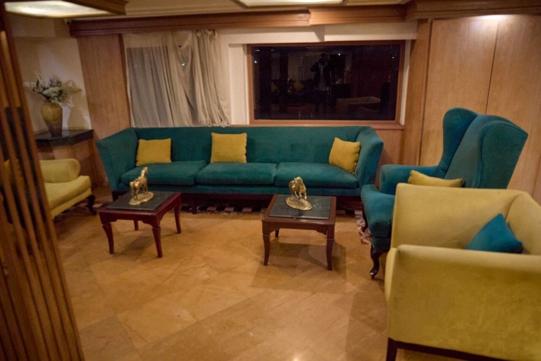 Others 4, Aton Nile Cruise, Turah
