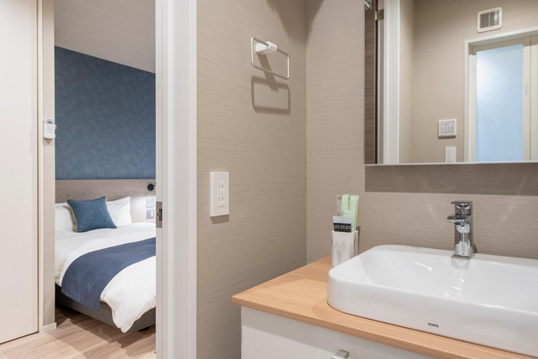 Bathroom 4, hotel aima, Taitō
