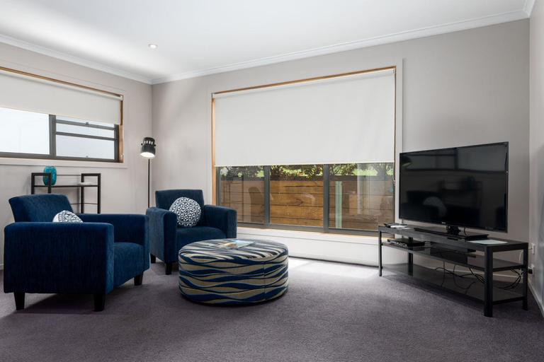 Others 3, The Edgewater on Greville, Shoalhaven - Pt B