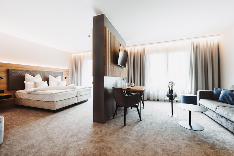 Bedroom 3, Hotel VIVO, Regensburg