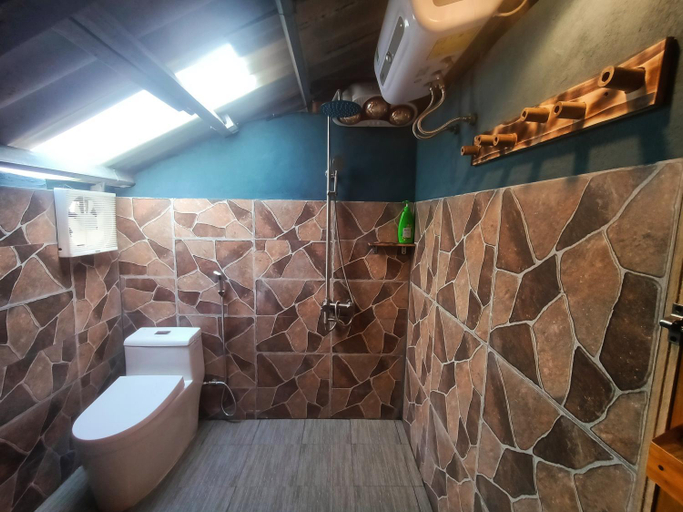 Bathroom 2, Sapa's Soul, Sa Pa