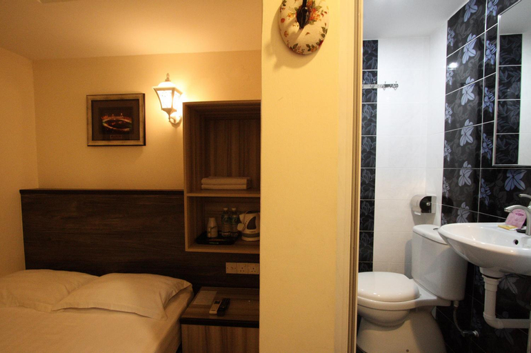 Bathroom 2