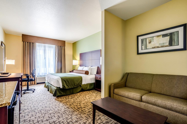 Bedroom, Cobblestone Hotel - McCook, Red Willow