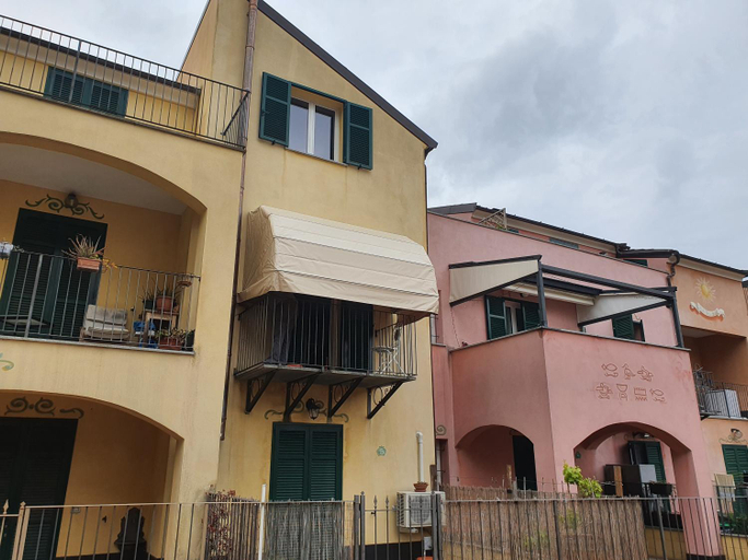 Casa jack, Savona