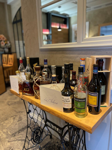 Food & Drinks 5, Hotel Restaurant La Charrue, Bas-Rhin