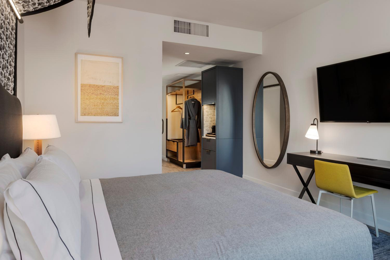 Bedroom 29
