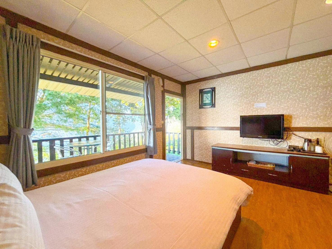 Bedroom 2, Zusin Shin Garden Hotel, Nantou