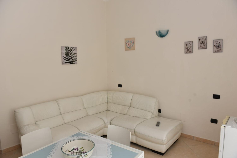 Others 5, Villa Chiara, Lecce