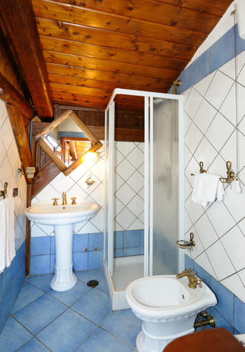 Bathroom 3, H.H.Le Palme, Salerno