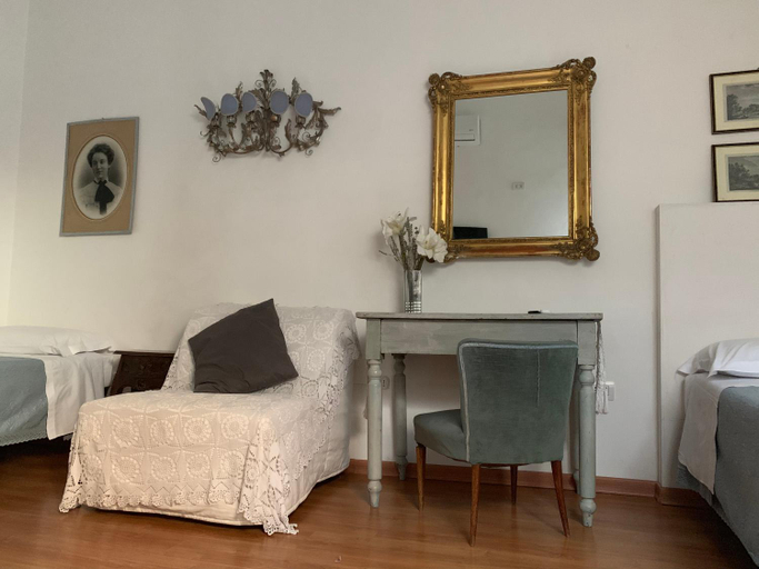 Bedroom 6