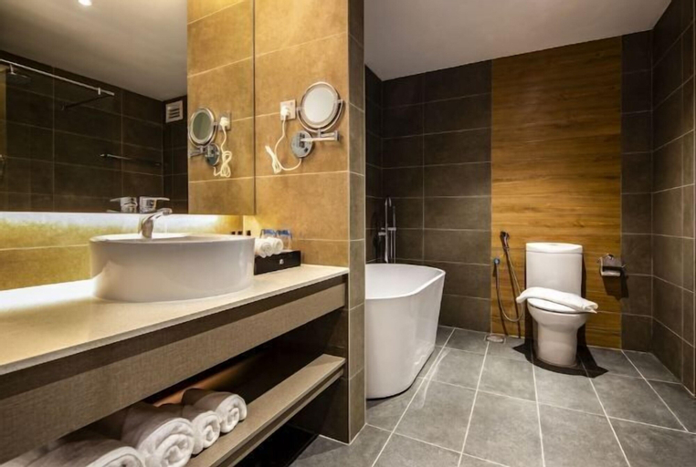 Bathroom 17