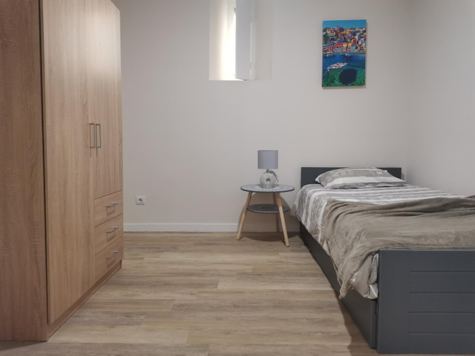 Others 2, Apartamentos Sao Giao 10, Tomar