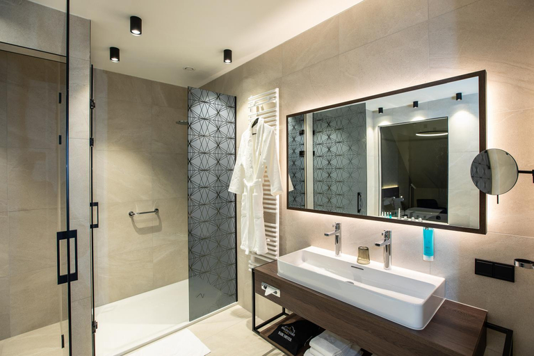 Bathroom 3, Hotel Bv Hlerstern, Bruck-Mürzzuschlag