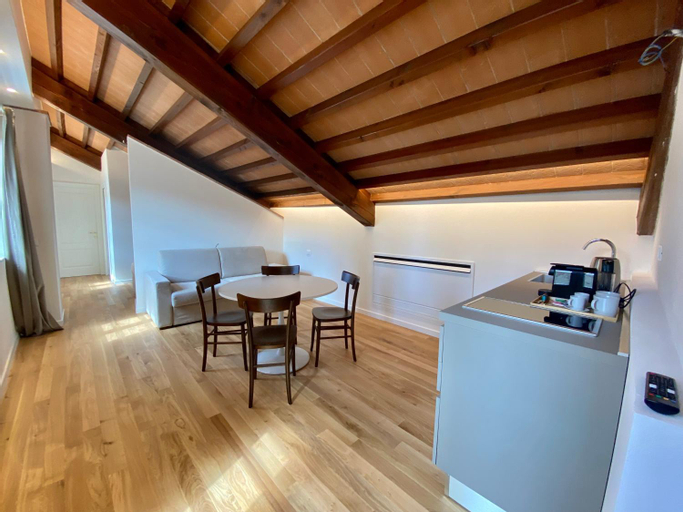 Dining Room 15