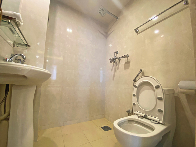 Bathroom 5, Hotel Airport Gurkha, Bagmati