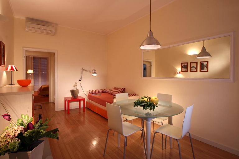 Others 3, Residence Pian della Nave, Milano