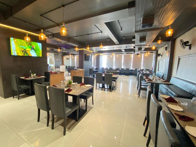 Food & Drinks 5, Lords Eco Inn Navsari, Navsari
