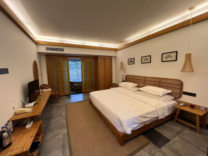 Bedroom 2, Potala Hot Spring Resort Dali, Dali Bai