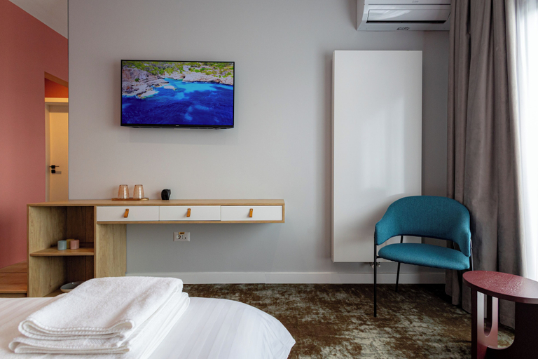 Bedroom 2, RUTA 85 Hotel&Restaurant, Gheraesti