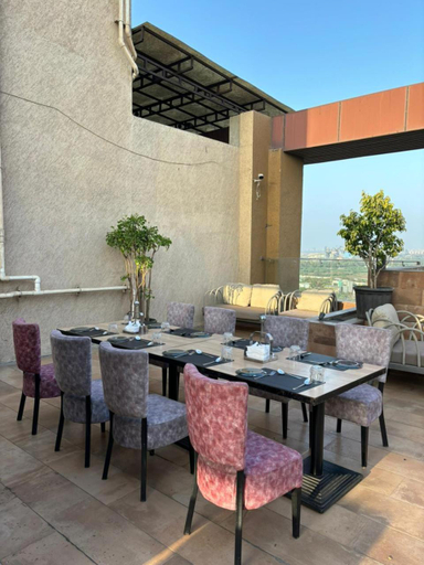 Food & Drinks 5, Weekend Address By Honest Homes , Surat