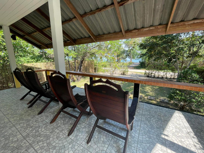 Others 3, AC Room, Muang Ranong